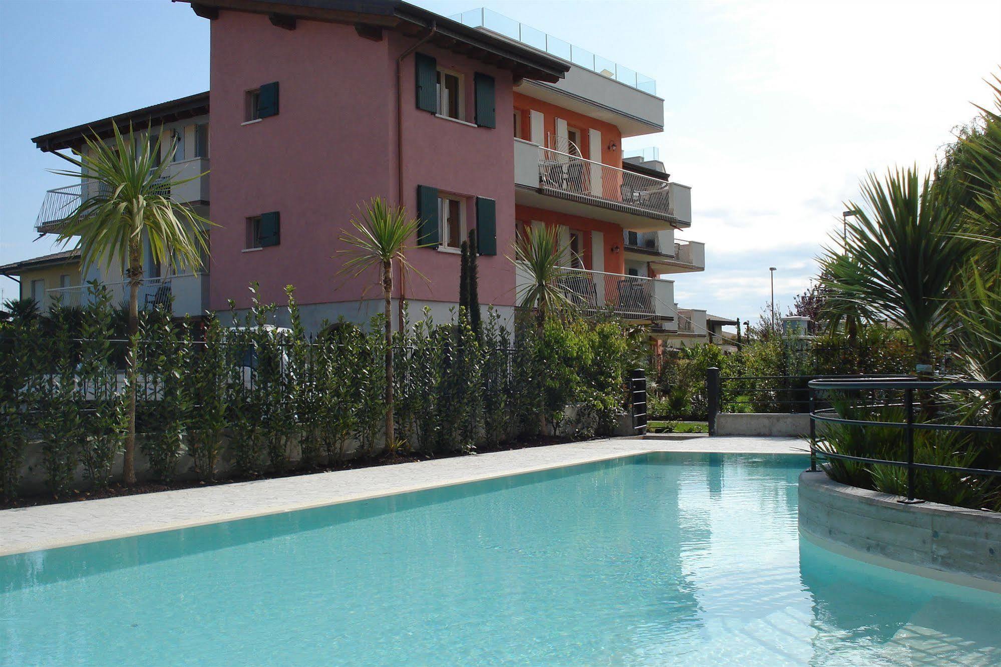 Acqua Resorts Сирмионе Екстериор снимка