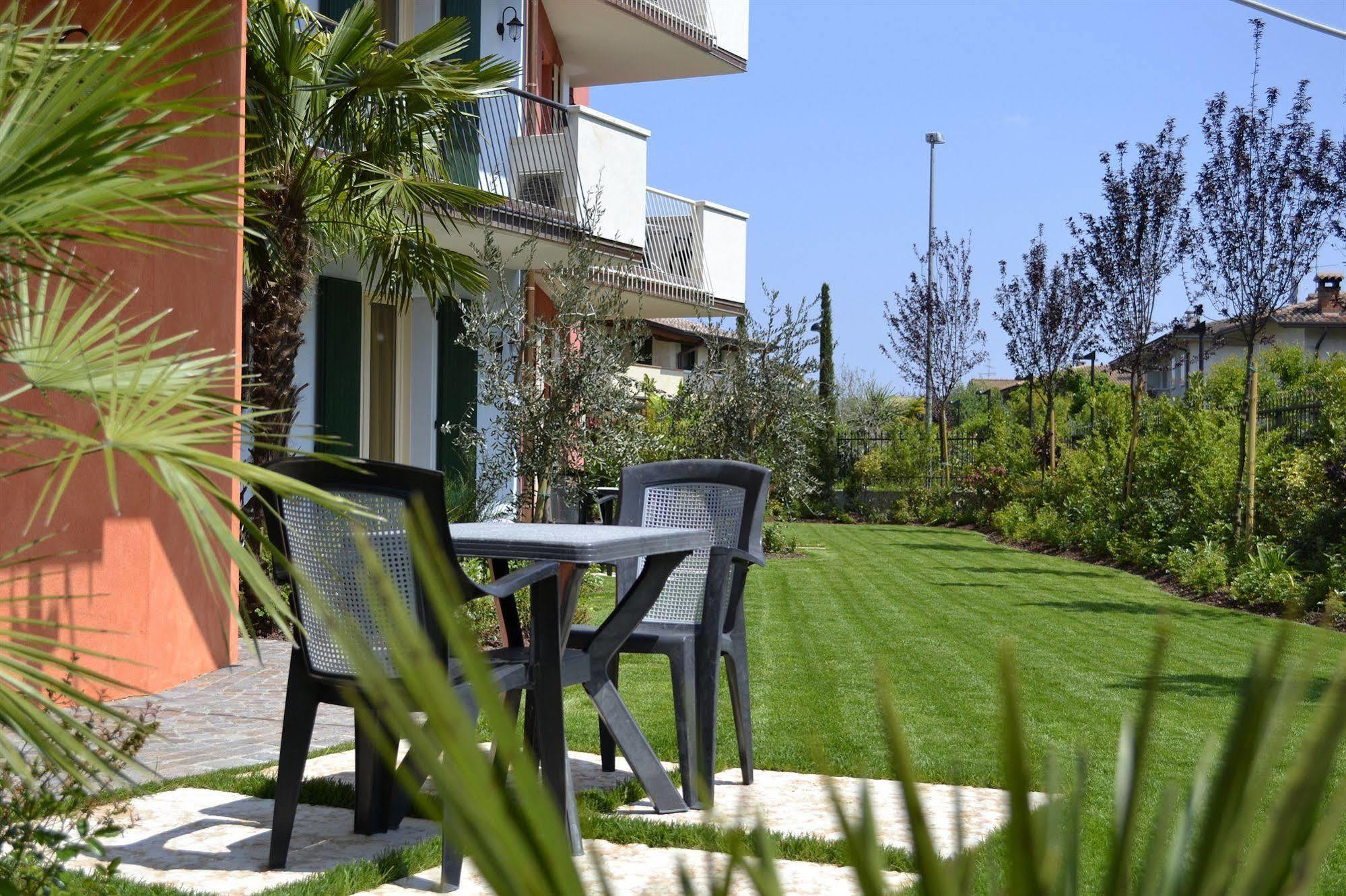 Acqua Resorts Сирмионе Екстериор снимка